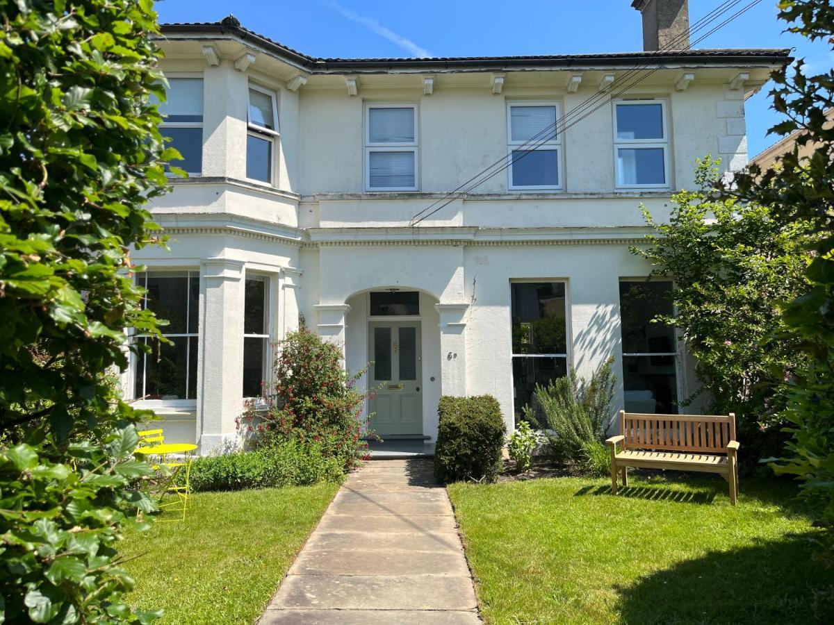 Elegant Bloomsbury Apartment In Tunbridge Wells Royal Tunbridge Wells Exterior foto